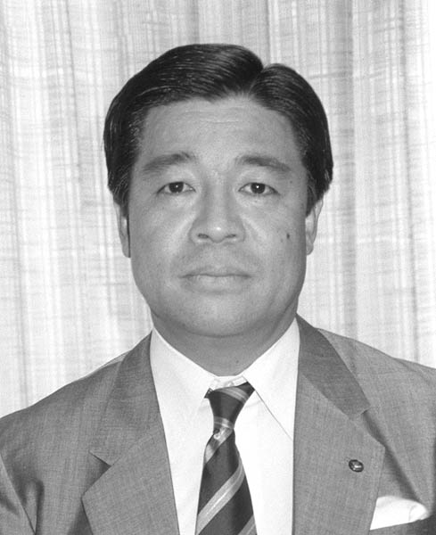 39年間にわたり経営のトップだった中冨博隆氏（写真は1986年当時）／（Ｃ）共同通信社