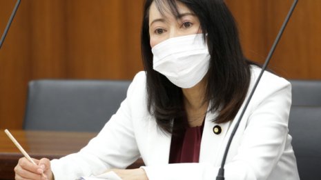森法相は答弁不能 安倍政権「検察刷新会議」の論点ずらし