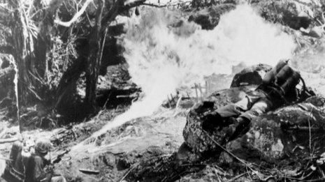 玉砕戦術に「毒ガスを使うべきでは」と米軍の参謀は言った