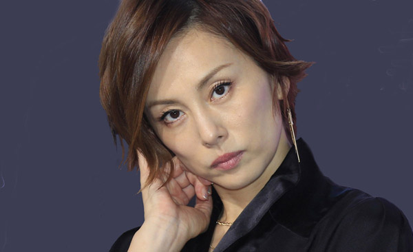 米倉涼子 米倉涼子の大誤算 テレビ出演オファーはゼロで舞台に活路 日刊ゲンダイdigital