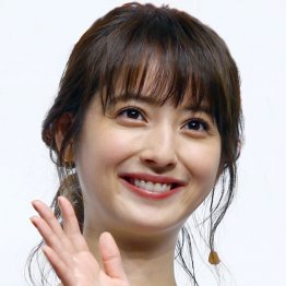 佐々木希が気遣った食卓…渡部に三くだり半を突き付ける日