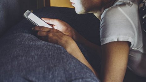 動き出す法改正 漫画や書籍「海賊版ダウンロード」の罰則