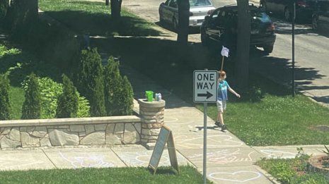 9歳がたった1人で「黒人の命は大切」デモ…「いいね」70万