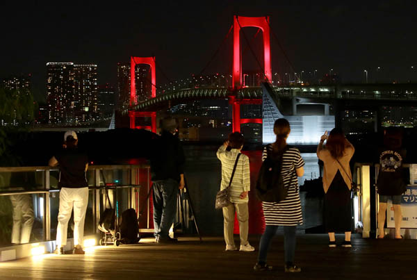 観光名所になっただけ（Ｃ）日刊ゲンダイ