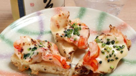 【エビのひと口豆腐ピザ】エビと溶けるチーズは最強タッグ