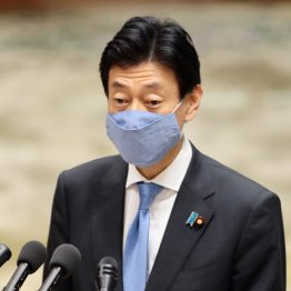 コロナ拡大に“他人事” 西村発言は戦前・戦中のスローガン