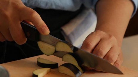 在宅勤務続きで自炊にも疲れ…栄養バランスどうするべき？