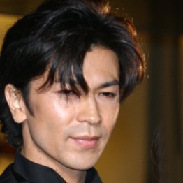 “年の差婚”で武田真治は祝福され城島茂は…イマイチな理由