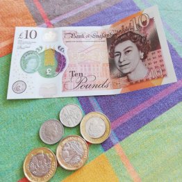 140億円の超ジャンボ宝くじ当てた 40代夫婦のその後の生活