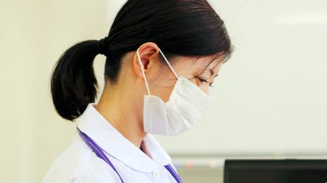 東京女子医大看護師 感染リスク覚悟で対応もボーナスゼロ