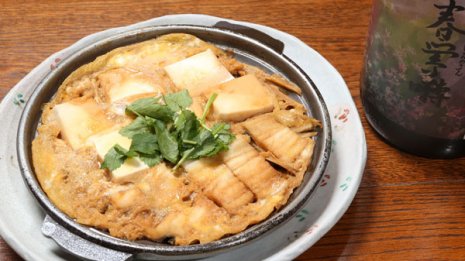 【穴子と豆腐の柳川鍋】冷房で冷えた体がじんわりと温まる