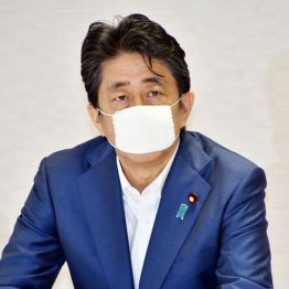 全てが混乱、会見も開かず “まるで死相”のような安倍首相