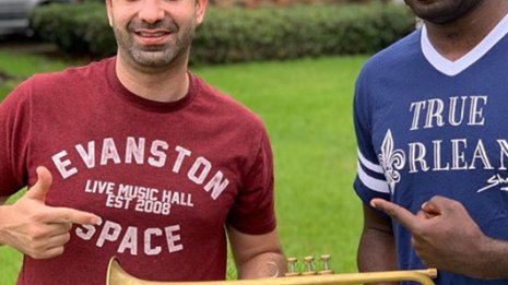 ジャズの街で独自の銃廃絶運動…トランペットと交換します