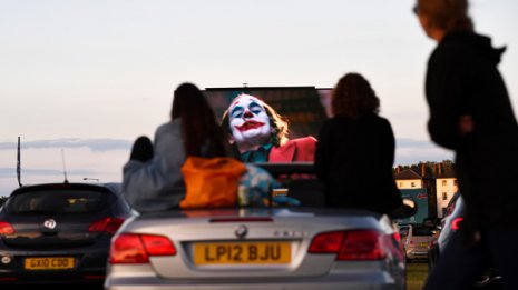 迷惑を恐れ何が産まれるのか 日本を劣等国にする同調圧力