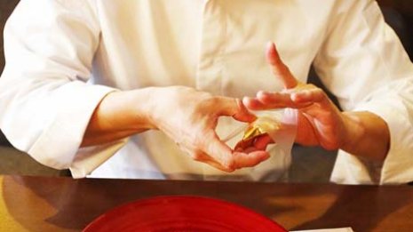 「たこべえ」大ヒット 菓子職人・経営者の起死回生<前>