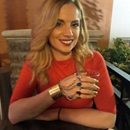 これはやりすぎ…夫の浮気現場でCA妻が取った驚きの行動