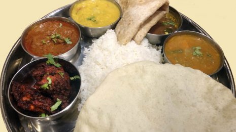 下北沢や神田を超えるか「新・カレーの街」経堂がアツい！