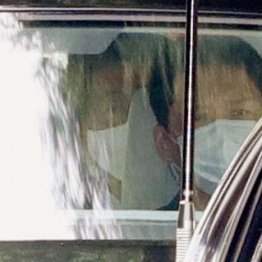 限界か安倍首相…夏休み強行を海外メディアが酷評