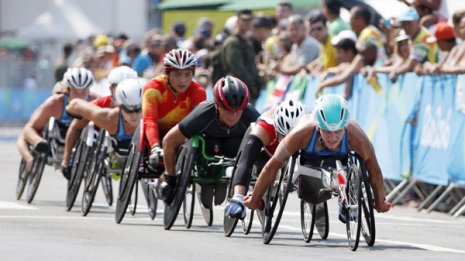 国民はソッポ この猛暑でも「来年五輪をやる」という妄想