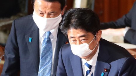 安倍首相の体調不良で「不吉な臨時代理」の可否が焦点に