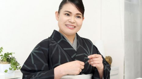 講談師・神田鯉栄さん 母オリジナル「ロールオンライス」