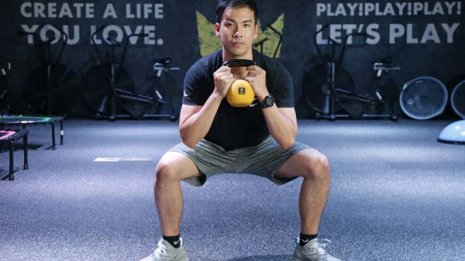 下半身、上半身、体幹に効くスクワットの上級編スラスター