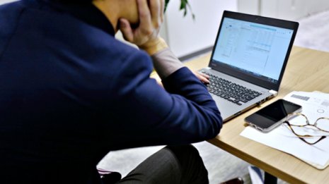 長引くテレワーク…私物のPC使用は我慢する?交渉できる?