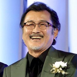 非モテおじさん筆頭 吉田鋼太郎の私生活は“奥さんずラブ”