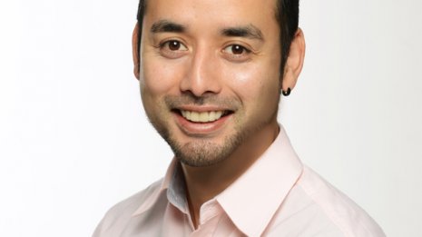 洋輔さんは「ニンニクの芽と細切り肉のマスタード和え」が母キャシー中島さんの料理で一番好き