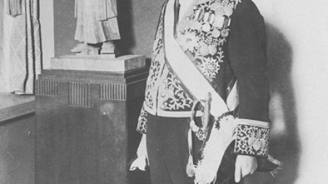 浜口雄幸暗殺 銃弾は腸内を突き抜けて臀部で止まった