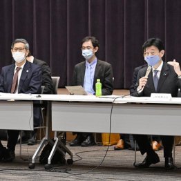 菅政権が「年末年始17連休」正月休み拡大をブチ上げた狙い