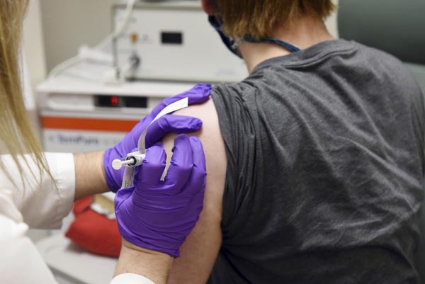 米メリーランド大で実施された、米ファイザーの新型コロナウイルスワクチンの臨床試験（米メリーランド 大医学部提供・ＡＰ＝共同）