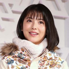 浜辺美波はマイペースな愛されキャラ…新垣結衣の系譜継ぐ