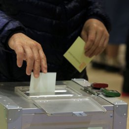 再浮上する1月解散 コロナ禍有利の皮算用で「2.7投票」