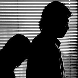 嵐・大野に女性問題報道 “地雷女”のドロ沼を回避する極意