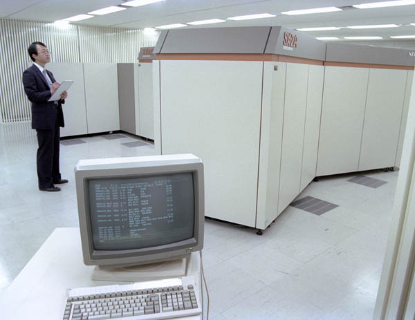 NECのスパコン「SX-2A」、高性能のベクトルプロセッサを搭載する「SXシリーズ」は30年以上展開（Ｃ）共同通信社