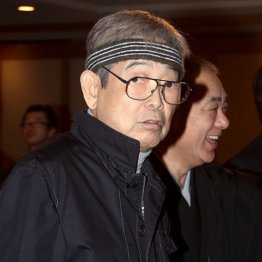 「雲黒斎」のせいで納骨拒否 死んでも生き続けた談志師匠