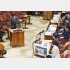 桜を見る会について答弁する安倍前首相（Ｃ）日刊ゲンダイ