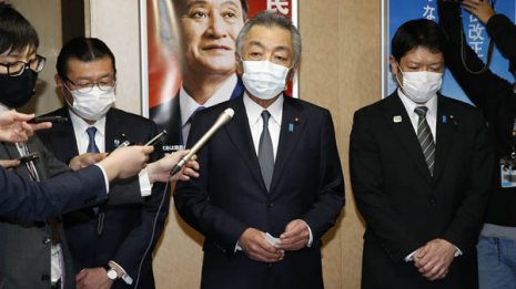 菅官邸の崩壊が秒読みに “嘘つき銀座3人衆”がアリの一穴に