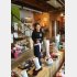 樋口メリヤス工業の中江優子社長（提供写真）