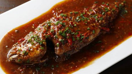 【糟辣魚】ソース一滴も残したくないほど美味