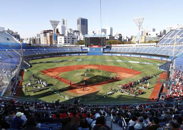 横浜スタジアムは東京五輪では野球とソフトボールの会場に（Ｃ）共同通信社