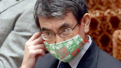 ワクチン高齢者向け「6月末まで」は眉唾 河野発言根拠なし