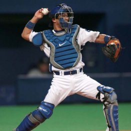 肩が強くなくても盗塁を刺せる正捕手・谷繁元信の高等技術