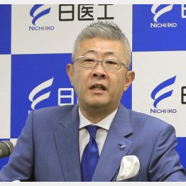 日医工の田村友一社長（Ｃ）共同通信社