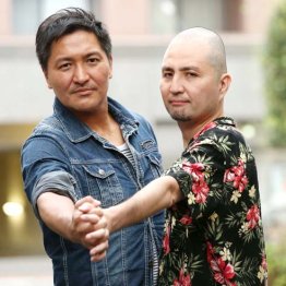 ハブvsマングースは水泳大会に…生き残るのに必死なんです