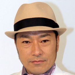 NO.1父親役選手権 惜しげもなく肉体披露の西田敏行に決定