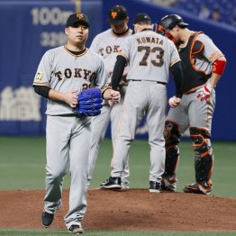 G救援陣は崩壊寸前…“全権監督”許す投手コーチの体たらく