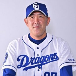 門倉コーチ“謎の失踪”退団で竜大混乱…チーム内の?な反応