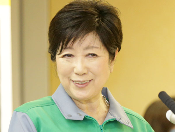 機を見るに敏！？（小池百合子都知事）／（Ｃ）日刊ゲンダイ